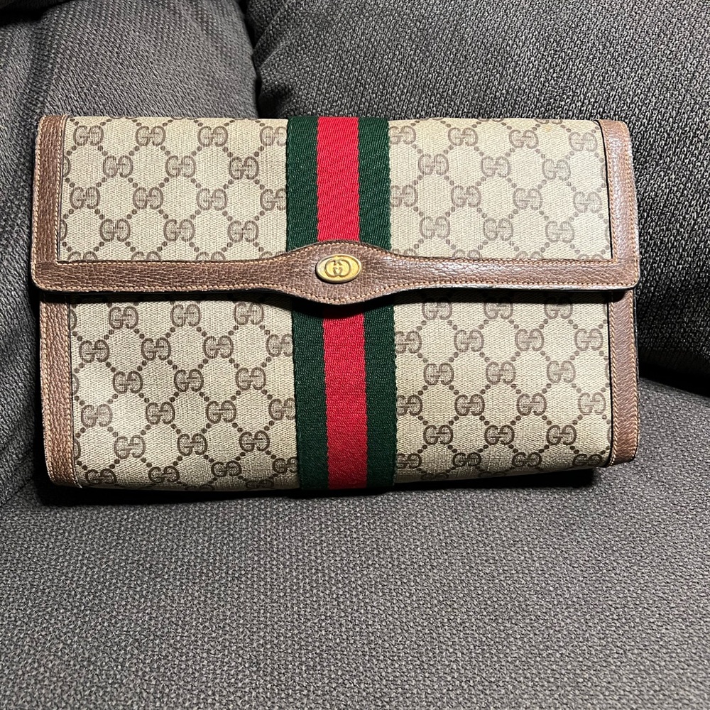 Gucci vintage clutch bag